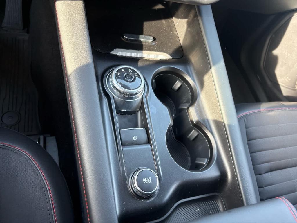 used 2025 Ford Explorer car, priced at $47,886