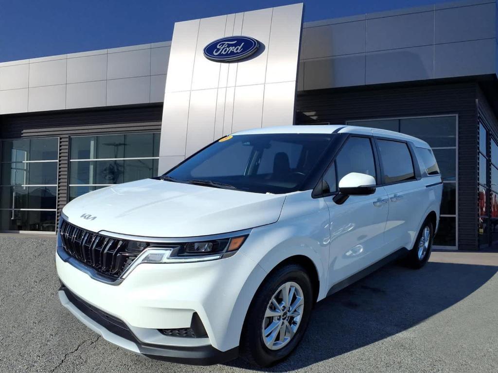 used 2023 Kia Carnival car, priced at $29,863