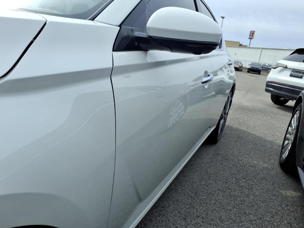 used 2025 Nissan Altima car, priced at $29,886