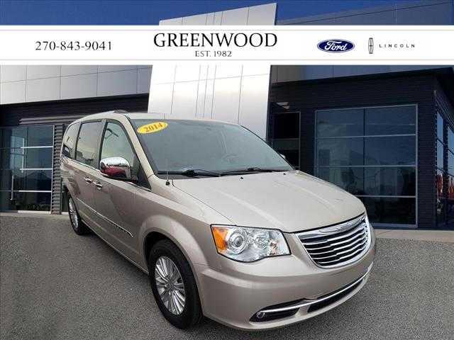 used 2015 Chrysler Town & Country car, priced at $17,995