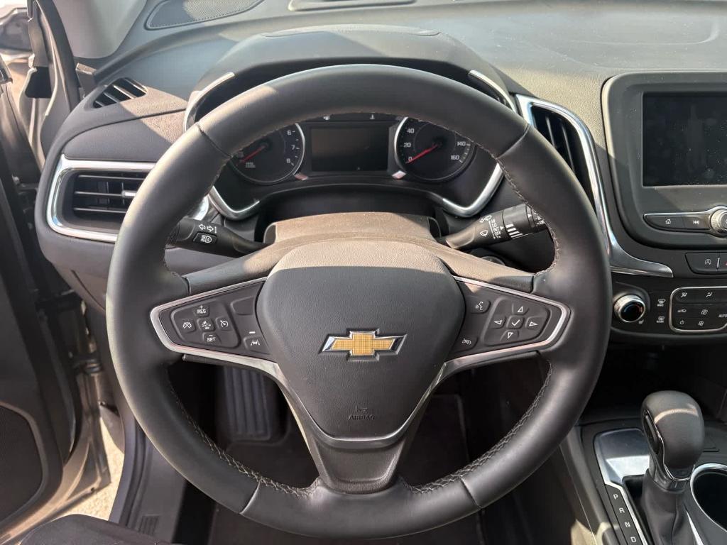 used 2023 Chevrolet Equinox car, priced at $29,788