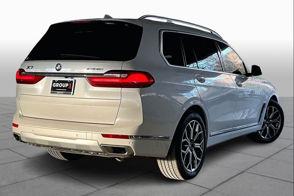 used 2022 BMW X7 car, priced at $40,069