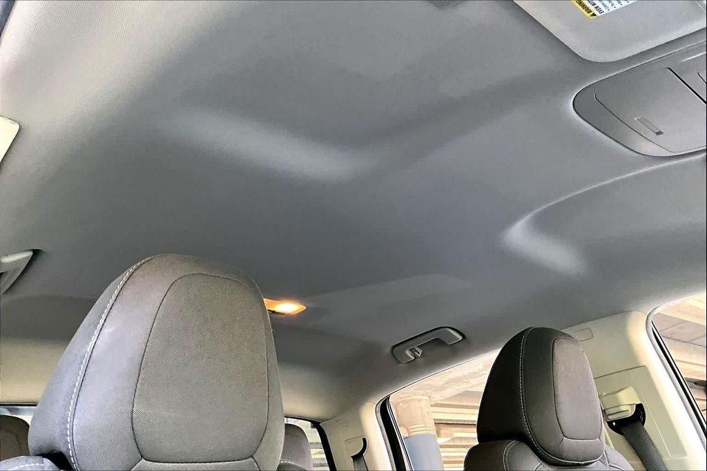 used 2021 GMC Canyon car, priced at $21,902