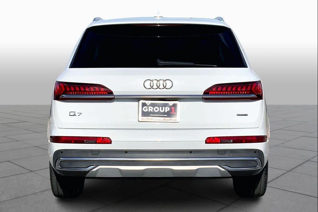used 2020 Audi Q7 car, priced at $23,194