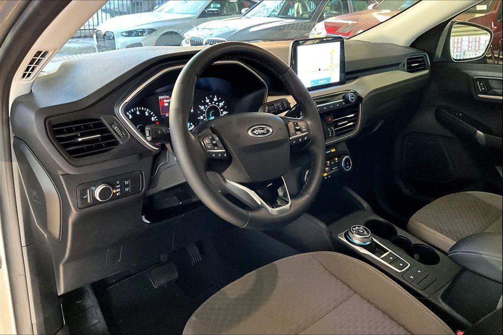 used 2022 Ford Escape car, priced at $18,444