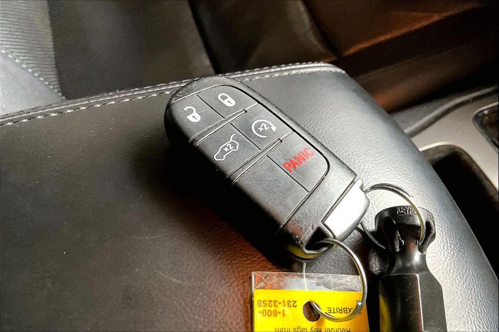 used 2020 Jeep Grand Cherokee car, priced at $14,500