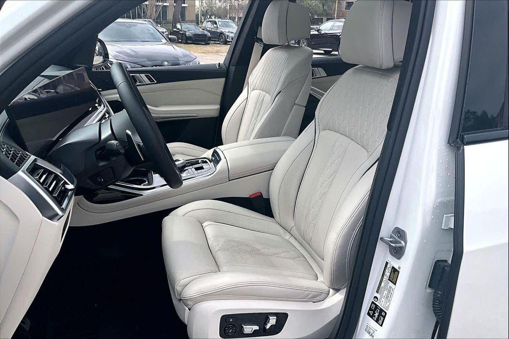 used 2025 BMW X7 car, priced at $96,388