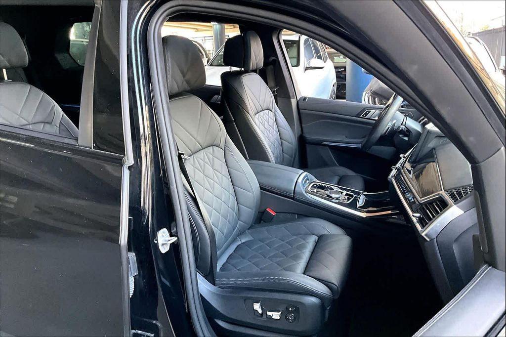 used 2024 BMW X7 car, priced at $61,977