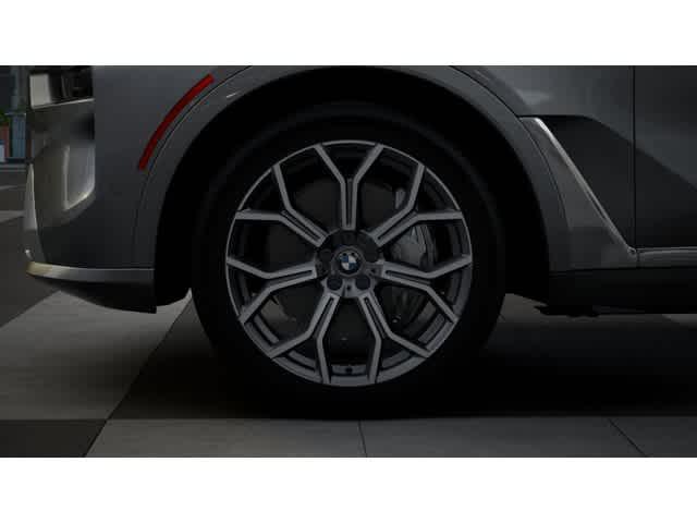 new 2026 BMW X7 car, priced at $95,030