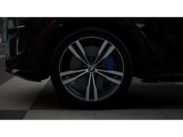 new 2026 BMW X7 car, priced at $125,255
