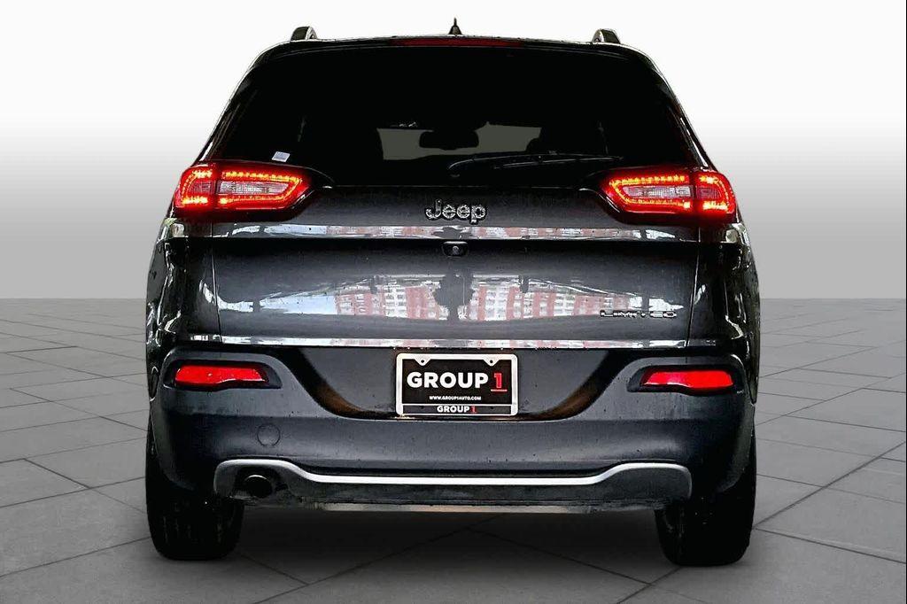 used 2016 Jeep Cherokee car, priced at $11,500