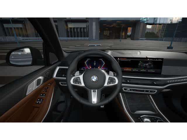 new 2026 BMW X7 car, priced at $106,075