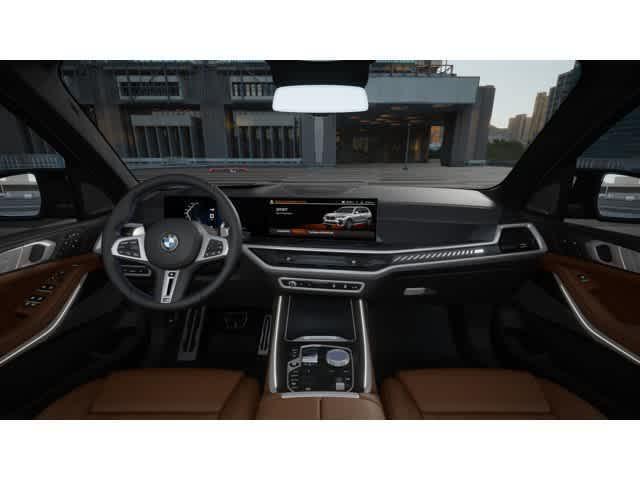 new 2025 BMW X7 car, priced at $118,660