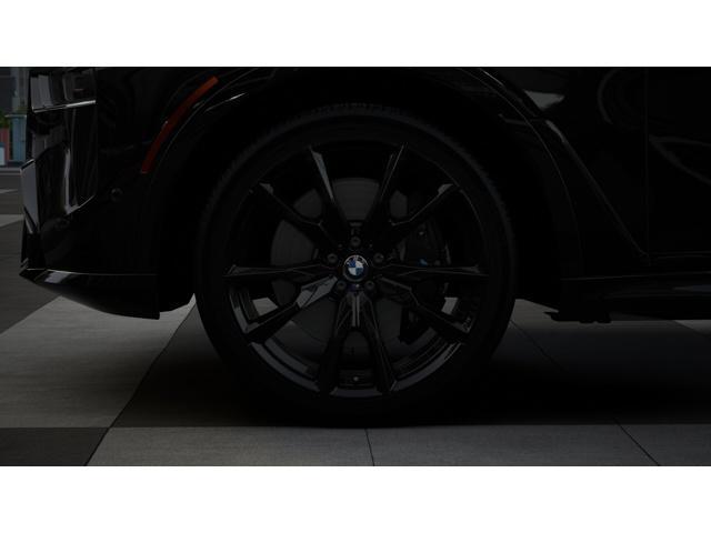 new 2026 BMW X7 car, priced at $130,255