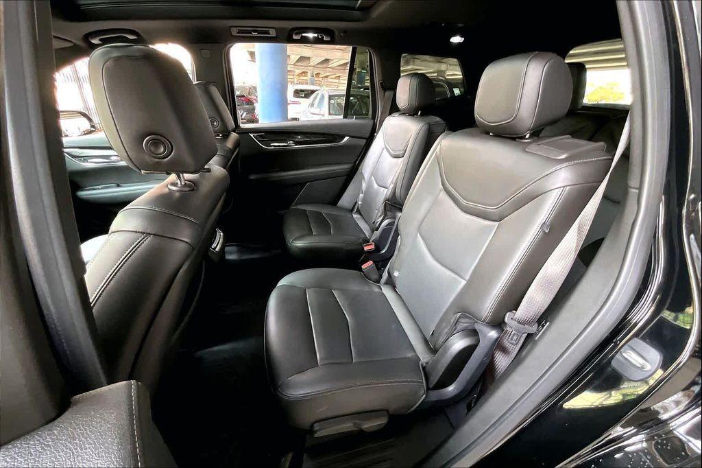 used 2021 Cadillac XT6 car, priced at $27,940