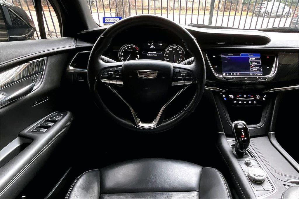 used 2021 Cadillac XT6 car, priced at $27,940