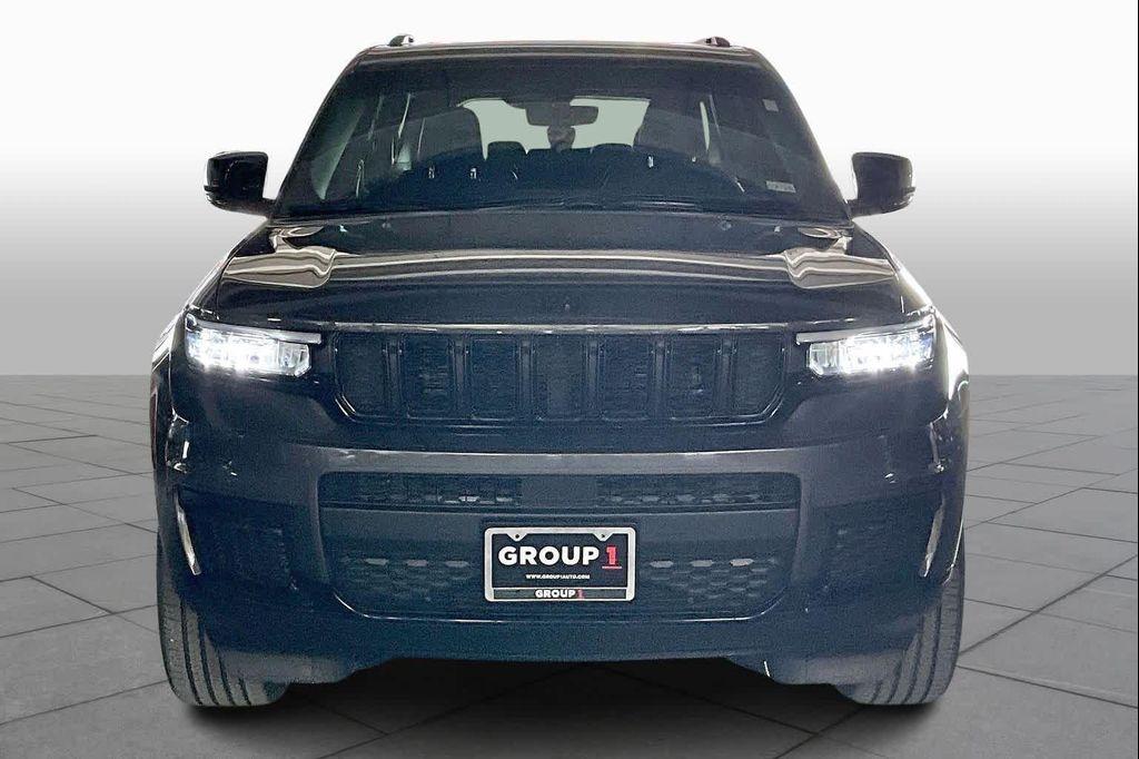 used 2025 Jeep Grand Cherokee L car, priced at $31,662
