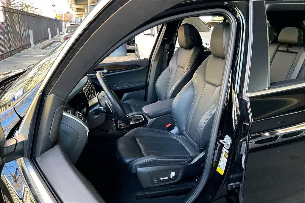 used 2023 BMW X3 car, priced at $30,944