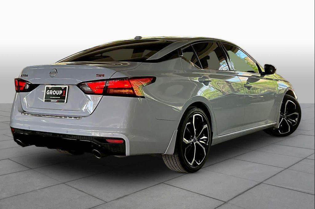 used 2023 Nissan Altima car, priced at $22,867