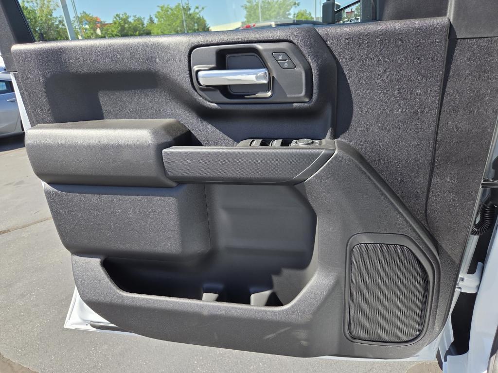 new 2025 Chevrolet Silverado 2500 car, priced at $64,672