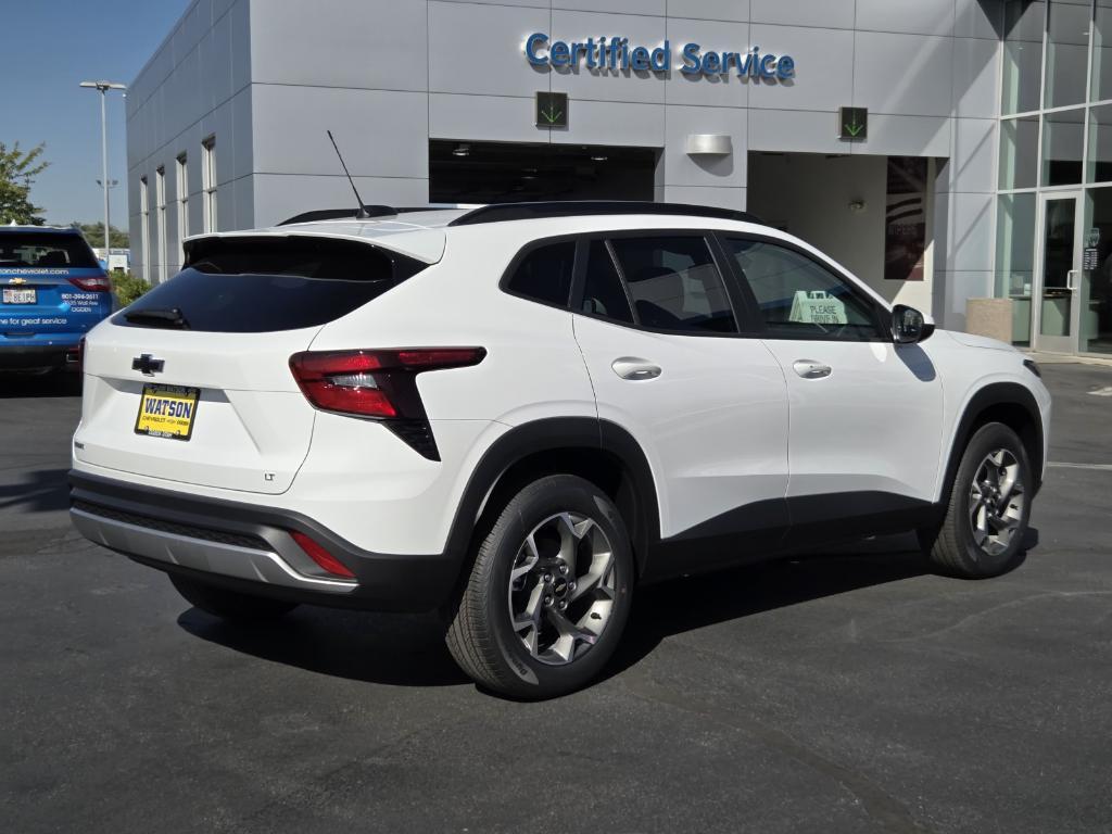new 2026 Chevrolet Trax car, priced at $25,385