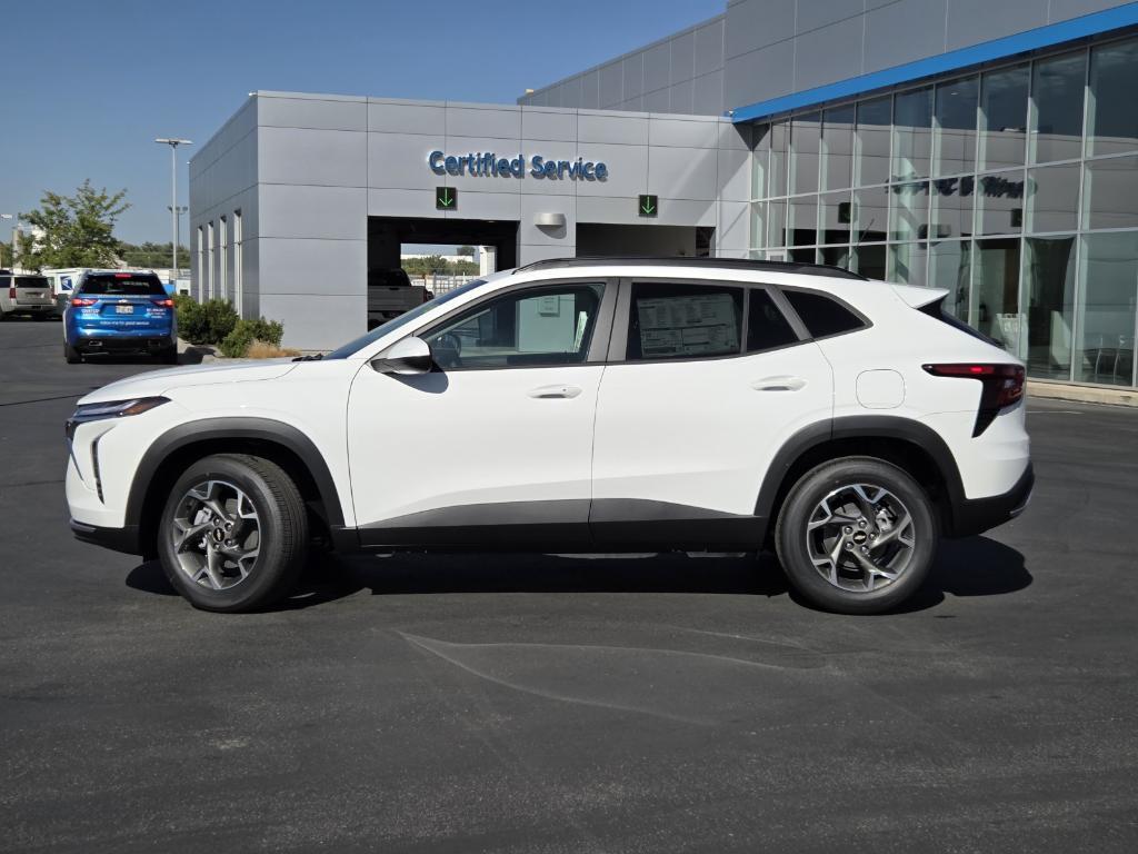 new 2026 Chevrolet Trax car, priced at $25,385