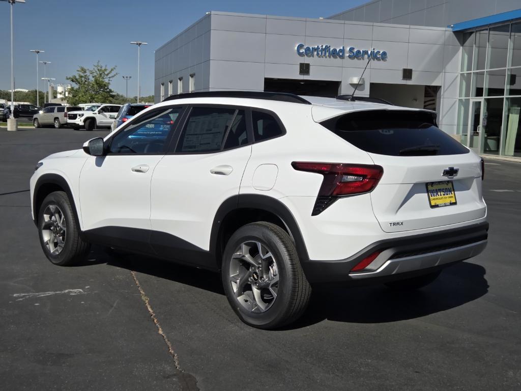 new 2026 Chevrolet Trax car, priced at $25,385