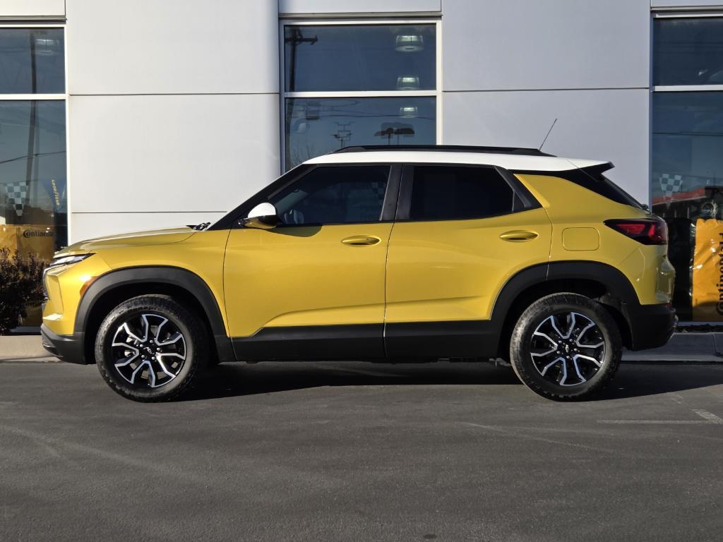 used 2025 Chevrolet TrailBlazer car, priced at $28,881