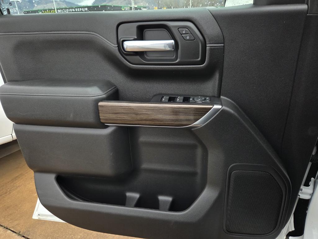 used 2020 Chevrolet Silverado 1500 car, priced at $31,995