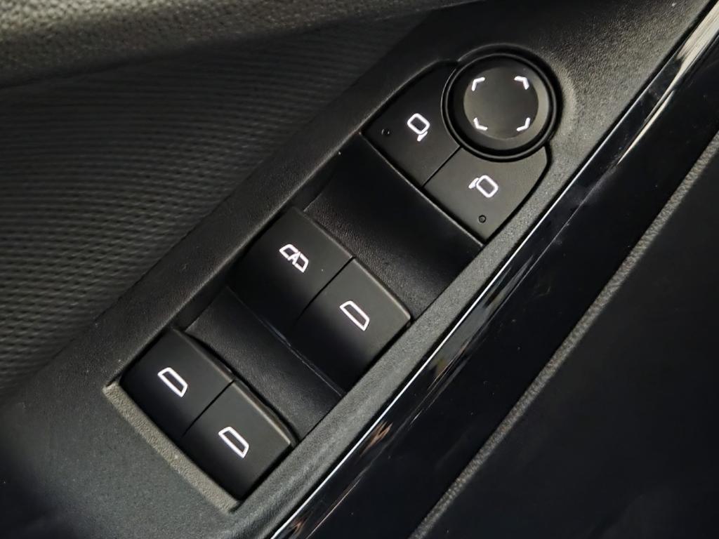 new 2026 Chevrolet Equinox car, priced at $34,035