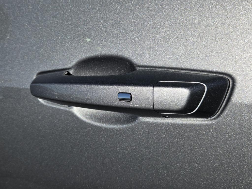 new 2026 Chevrolet Equinox car, priced at $34,035