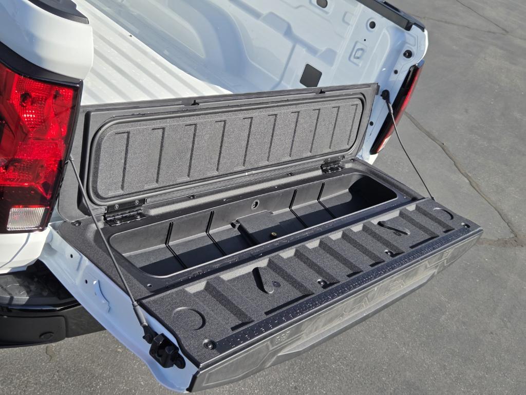 new 2026 Chevrolet Colorado car, priced at $45,615