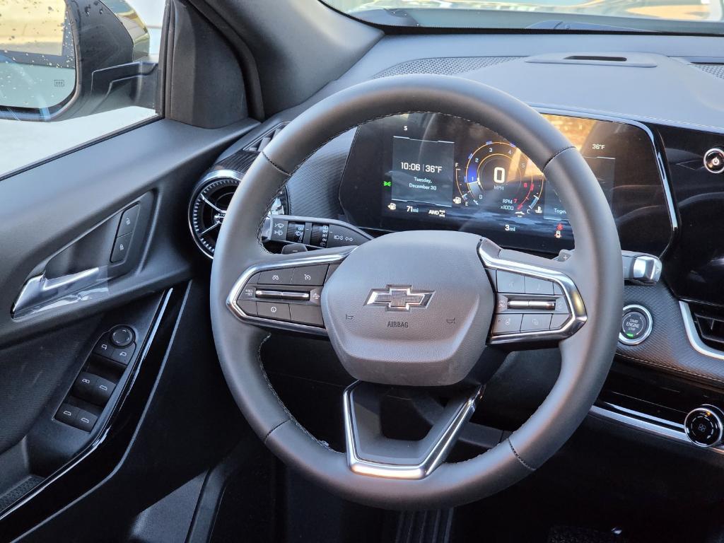 new 2026 Chevrolet Equinox car, priced at $34,035