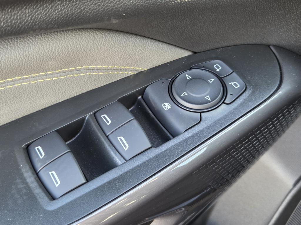 new 2026 Chevrolet Trax car, priced at $27,490