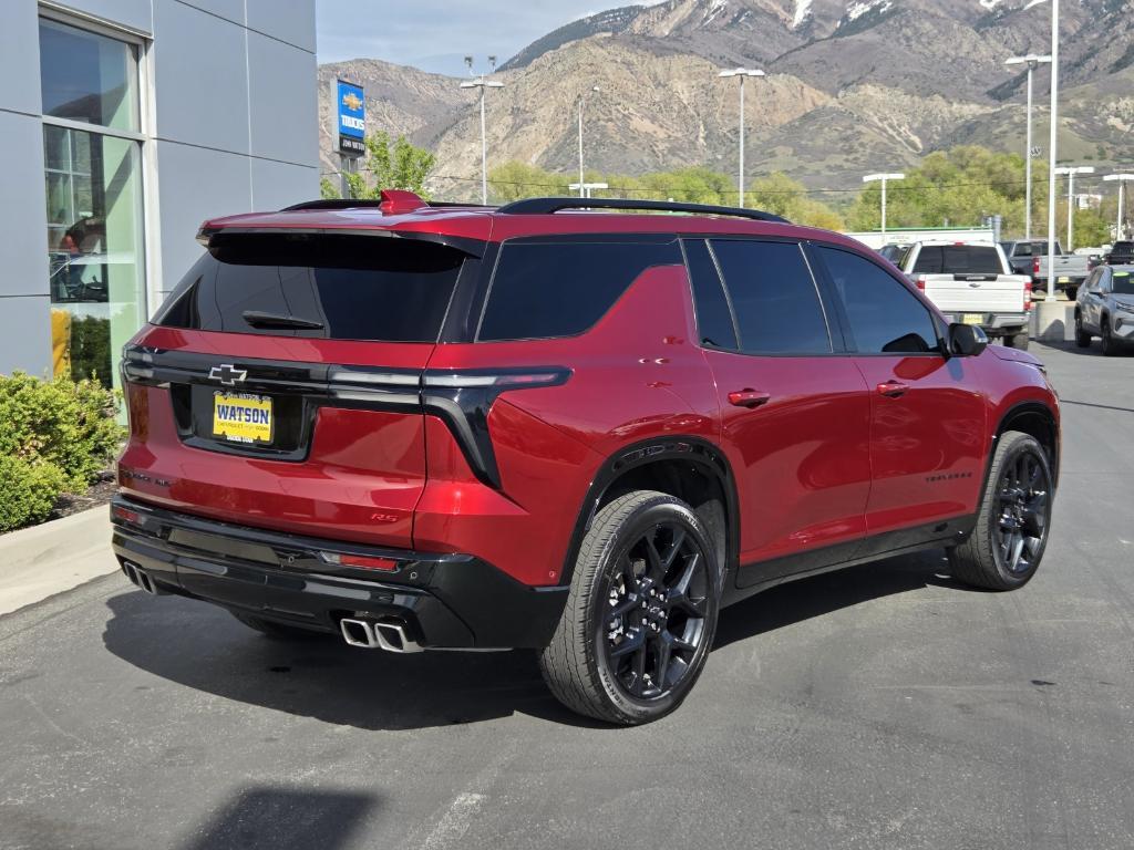 used 2024 Chevrolet Traverse car, priced at $46,991