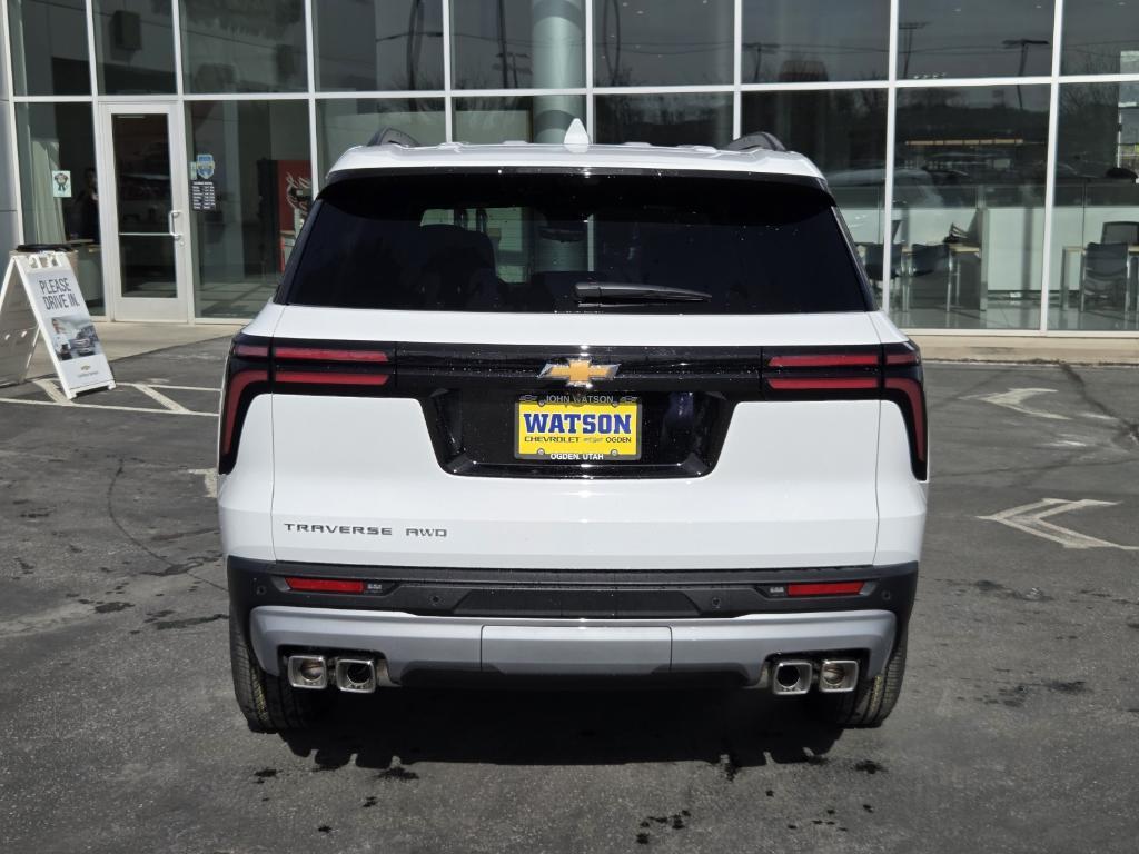 new 2026 Chevrolet Traverse car, priced at $46,020