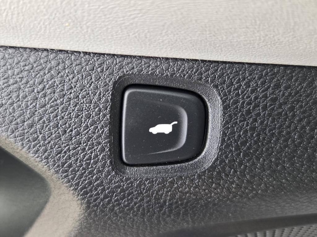 used 2021 Acura RDX car, priced at $26,991