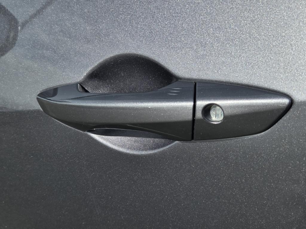 used 2021 Acura RDX car, priced at $26,991