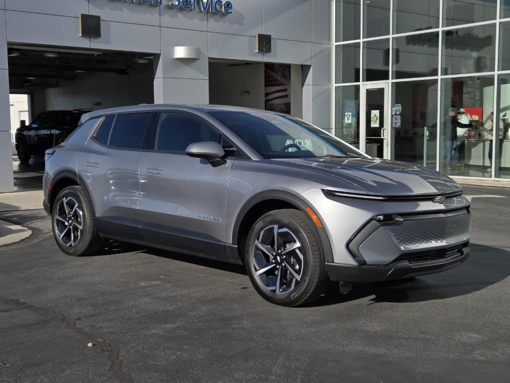 new 2026 Chevrolet Equinox EV car, priced at $41,835