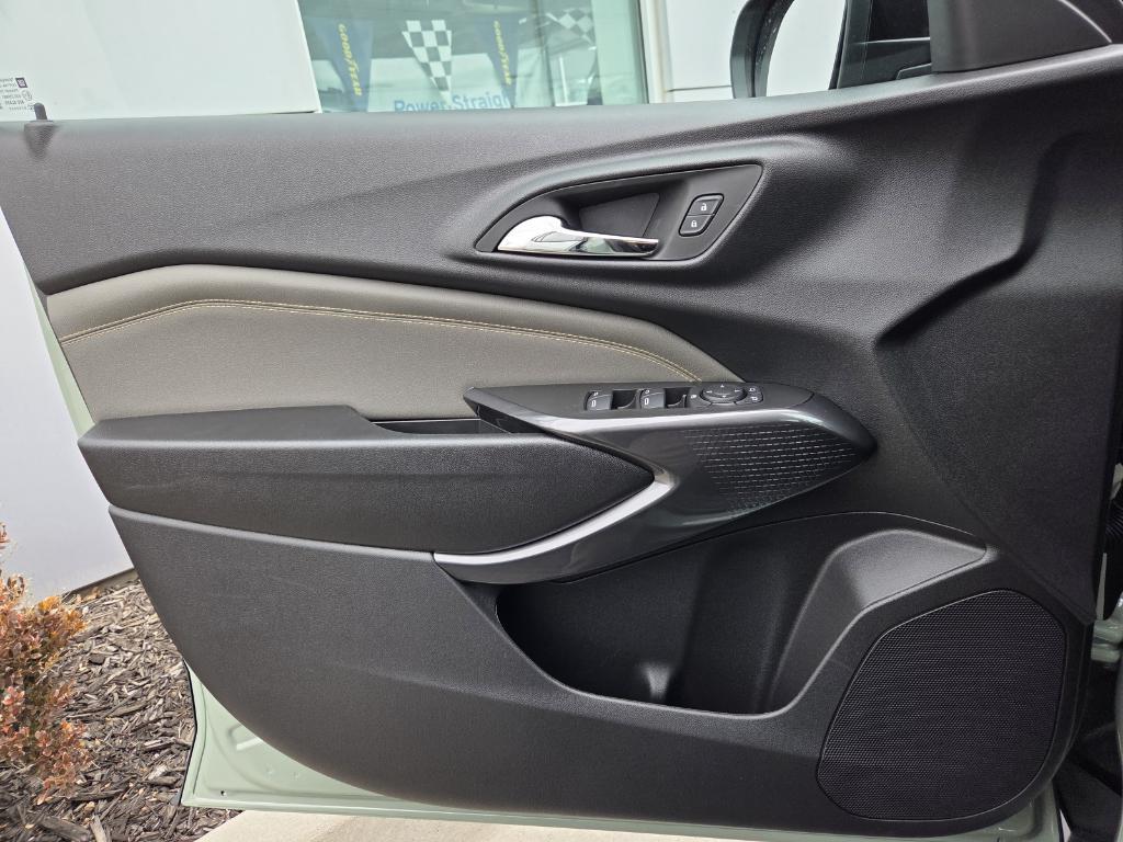 new 2026 Chevrolet Trax car, priced at $27,195