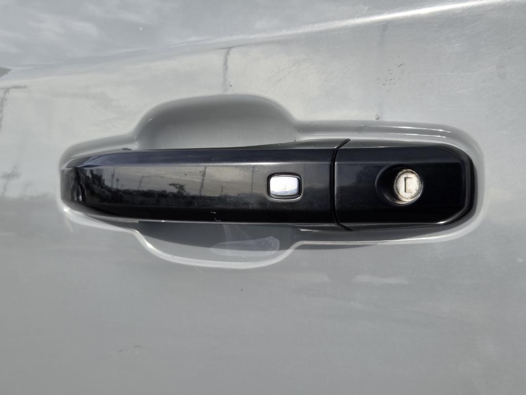 used 2024 Chevrolet Silverado 1500 car, priced at $52,881