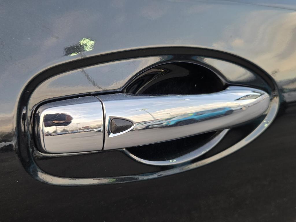 used 2020 Nissan Rogue car, priced at $17,881