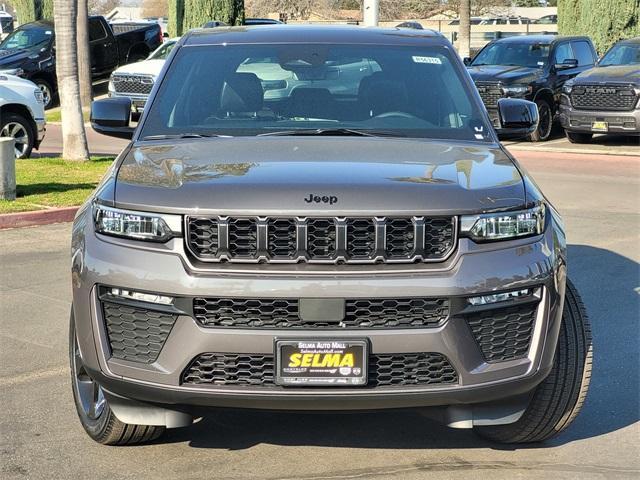 new 2026 Jeep Grand Cherokee car, priced at $48,614