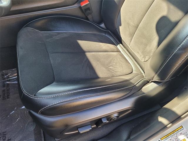 used 2024 Jeep Grand Cherokee L car, priced at $31,616