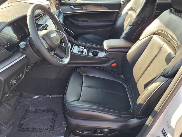 new 2026 Jeep Grand Cherokee car, priced at $46,442