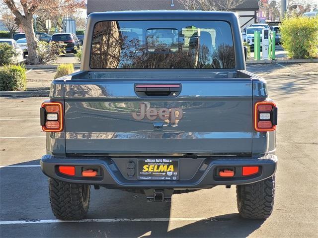 new 2026 Jeep Gladiator car, priced at $55,498