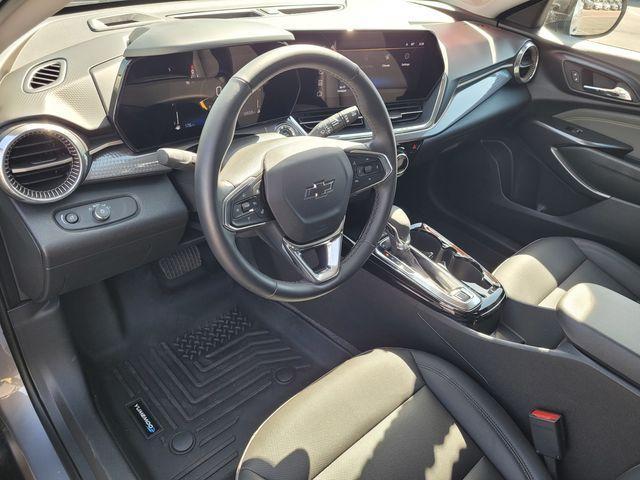 used 2025 Chevrolet Trax car, priced at $25,305
