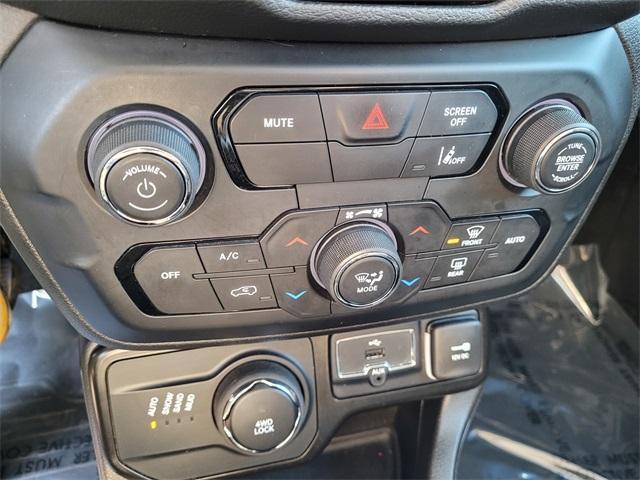 used 2023 Jeep Renegade car