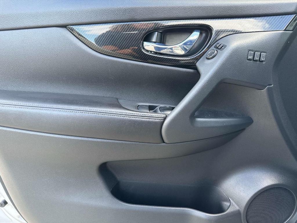 used 2018 Nissan Rogue car, priced at $14,795