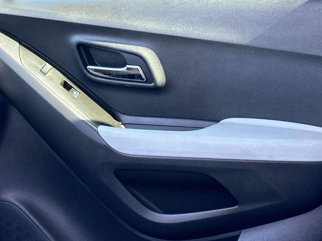 used 2021 Chevrolet Trax car, priced at $10,295